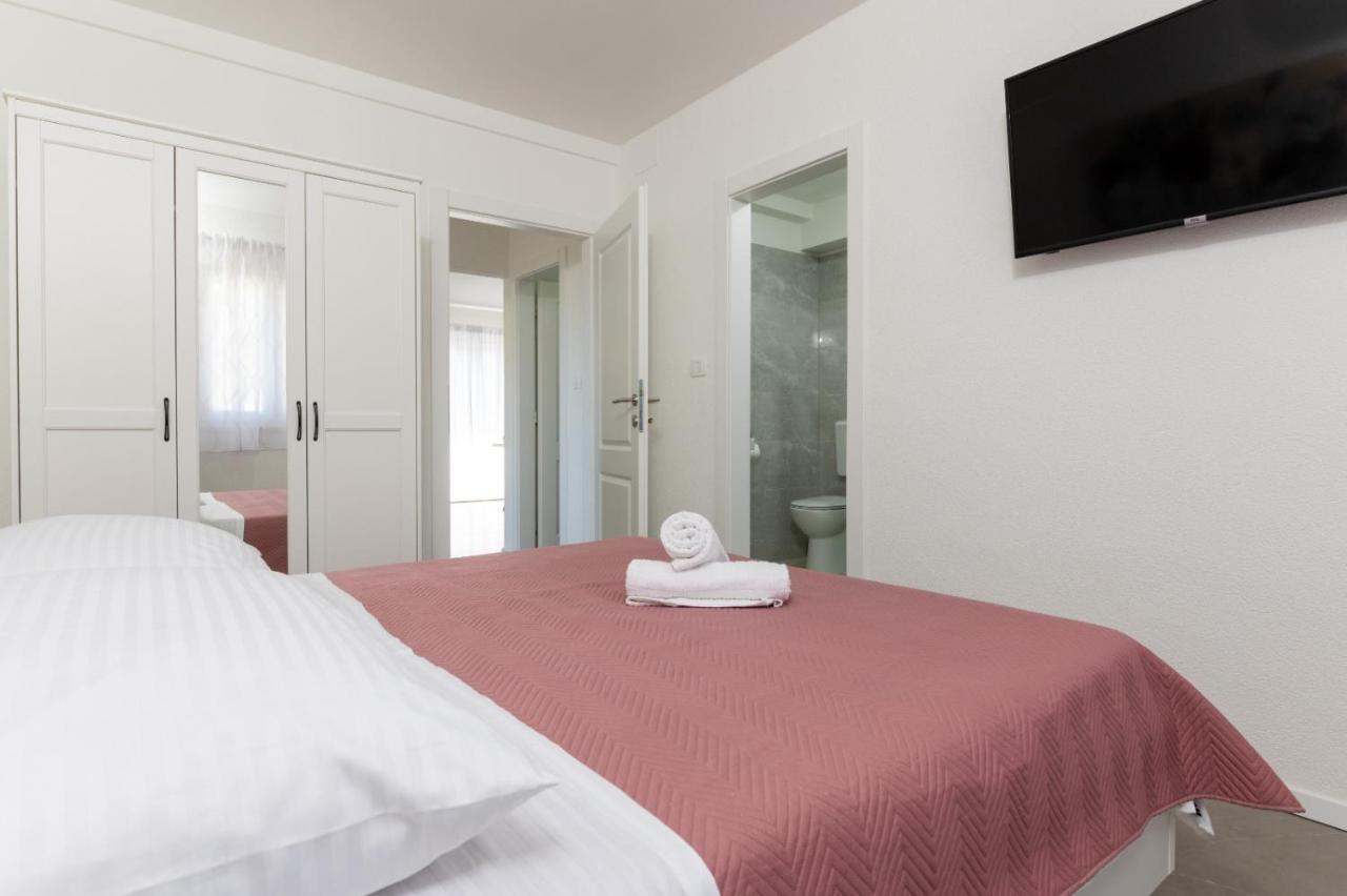 Apartment Vuletin Kaštela Extérieur photo