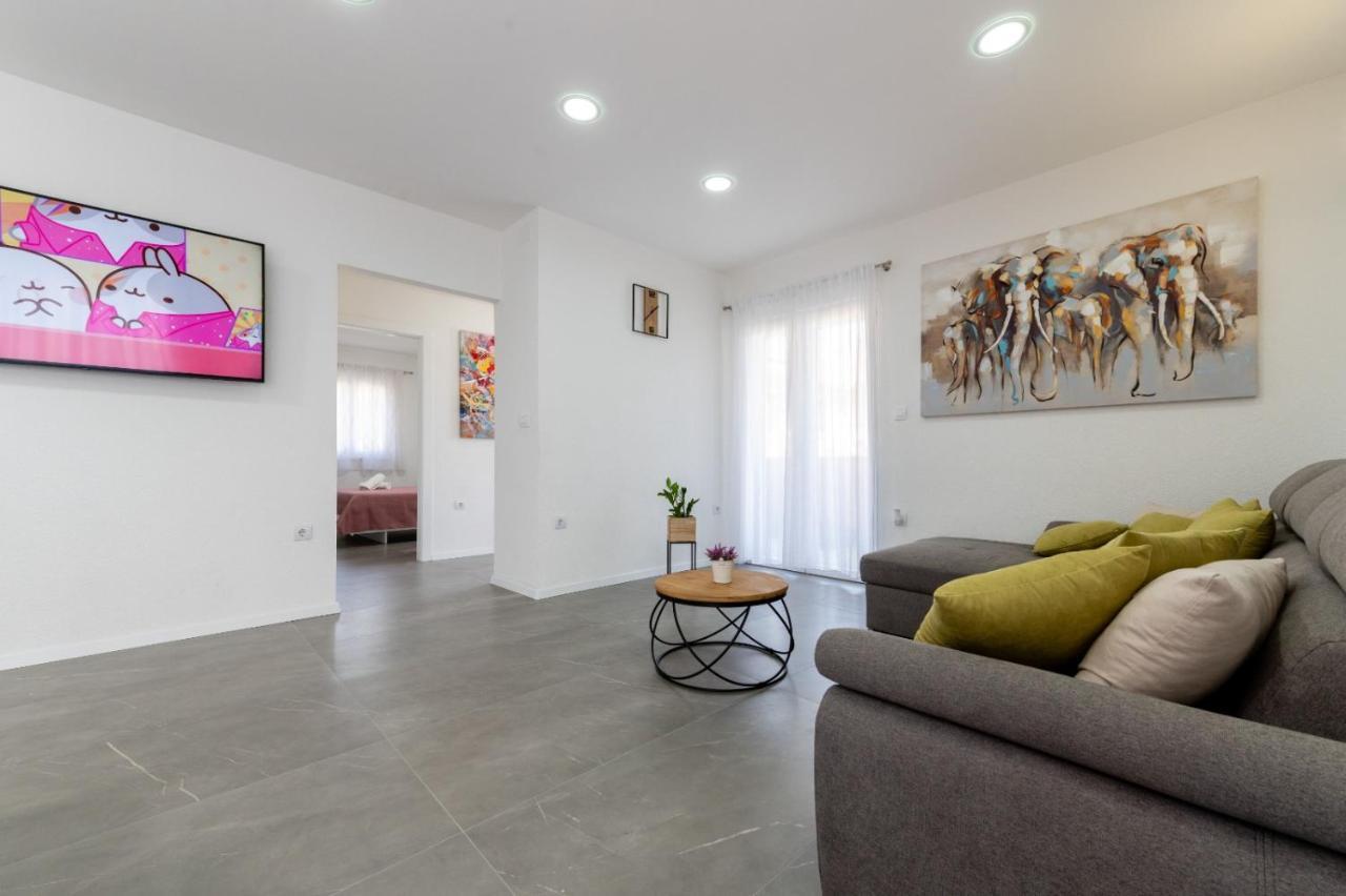Apartment Vuletin Kaštela Extérieur photo
