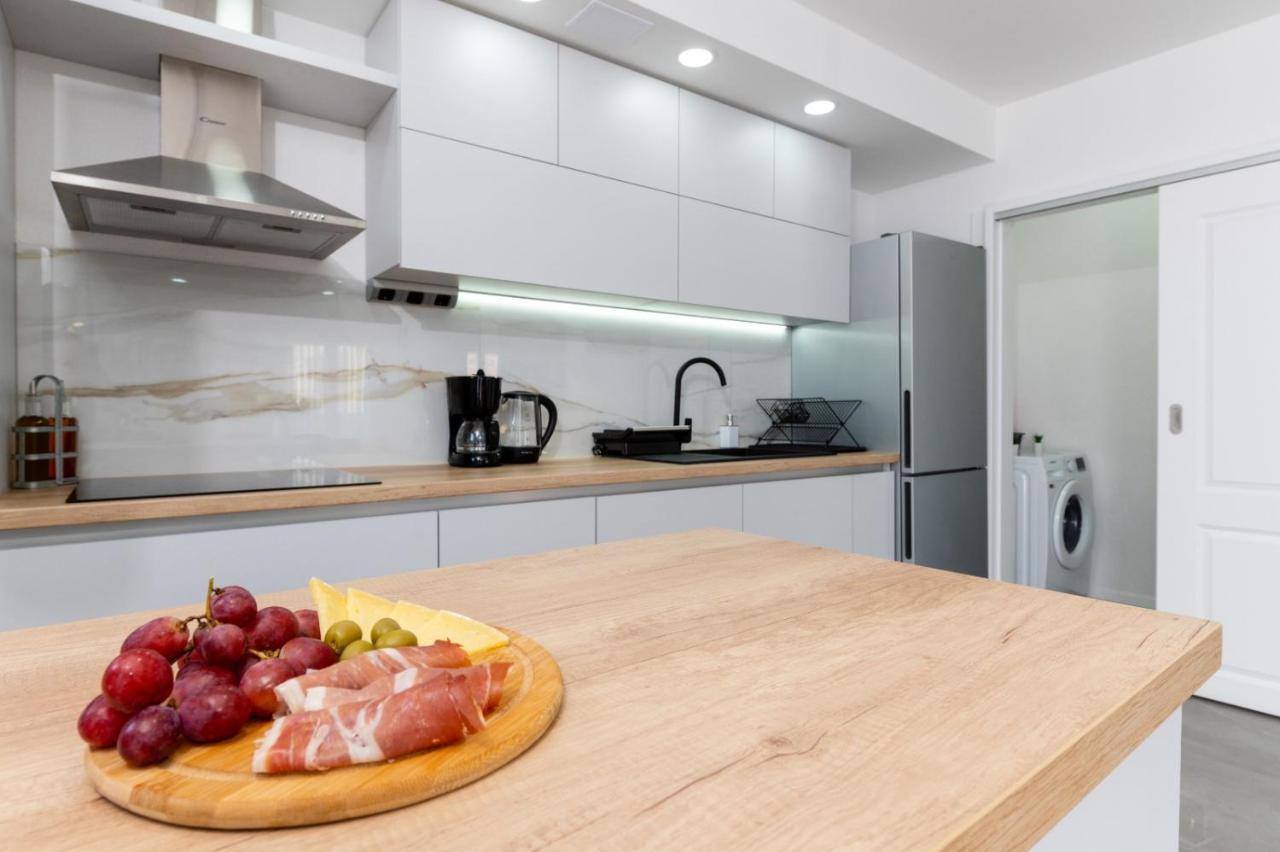 Apartment Vuletin Kaštela Extérieur photo