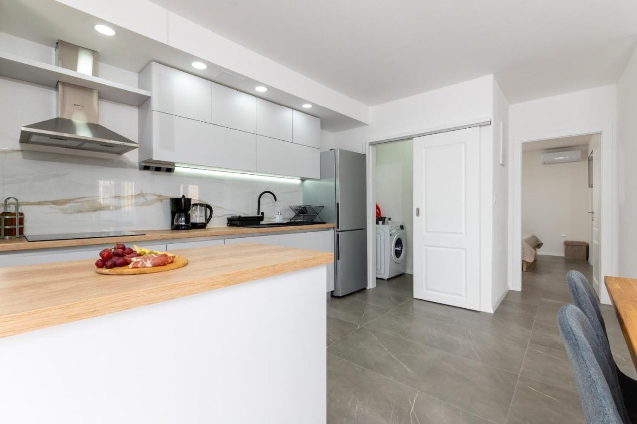 Apartment Vuletin Kaštela Extérieur photo
