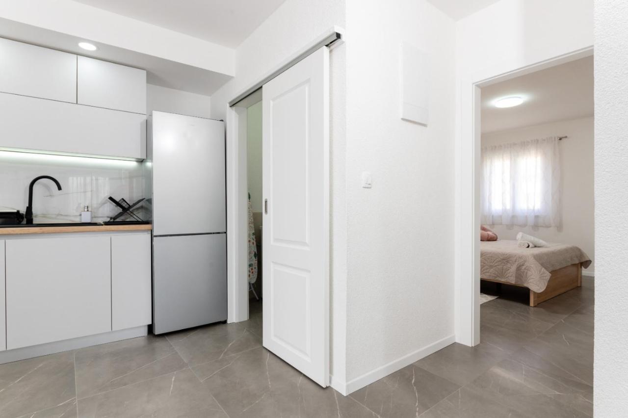 Apartment Vuletin Kaštela Extérieur photo