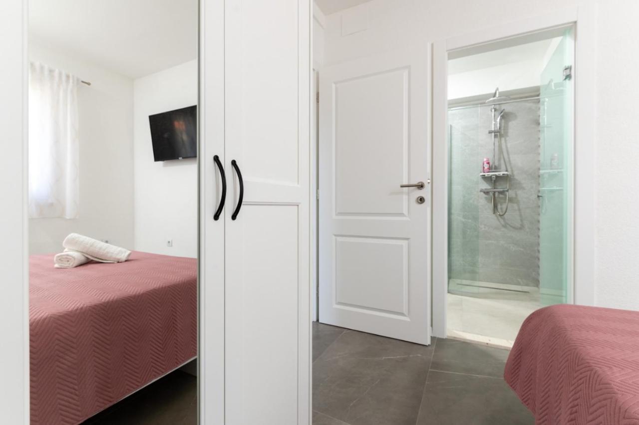 Apartment Vuletin Kaštela Extérieur photo